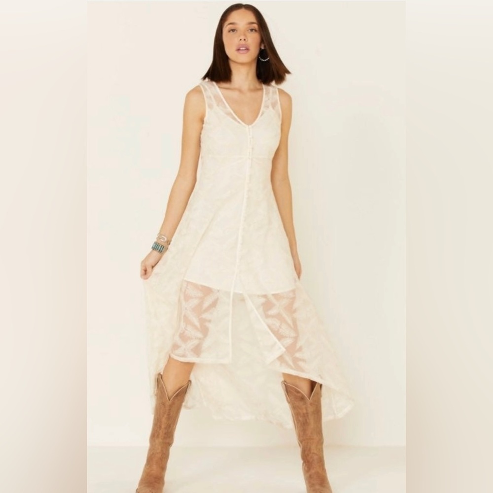 SHYANNE COUNTRY MAXI DRESS